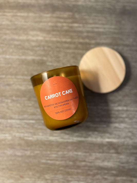 Carrot cake candle